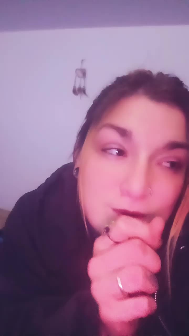 @Litty Tittyy 👅👅