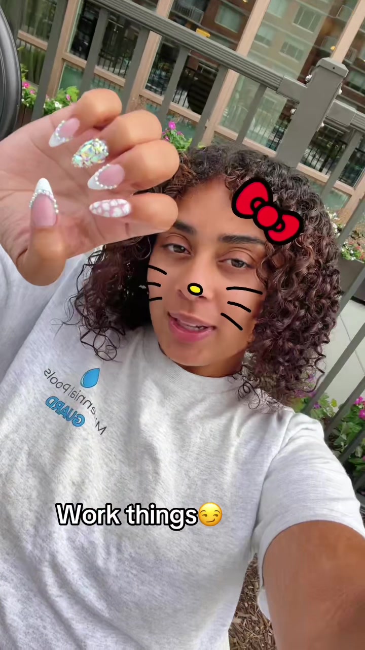 @shaniahworldd