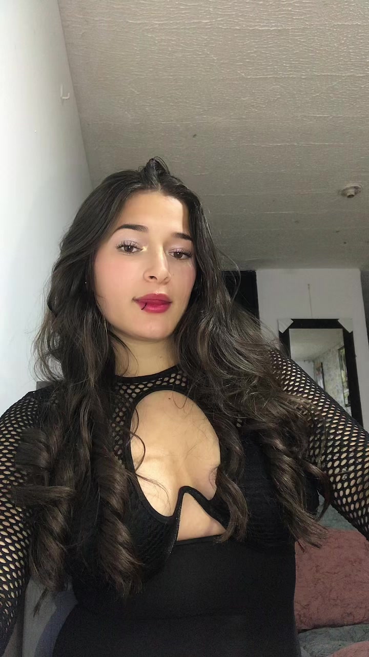 @Alejandra🫶🏼