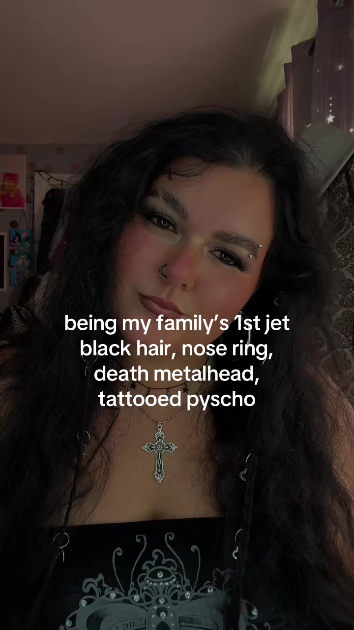 @𝔐𝔢𝔤 🎱🍒⛓️🪩