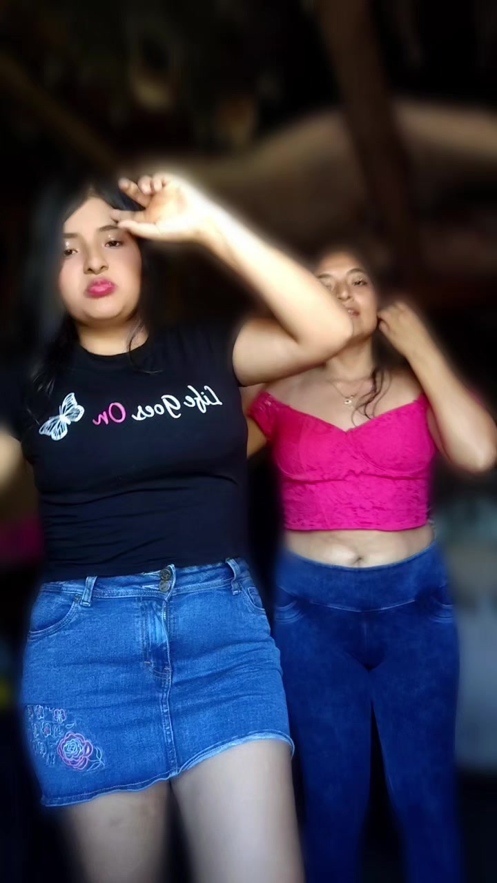 @LA_CHINITA_ROM&Aacute;NTICA