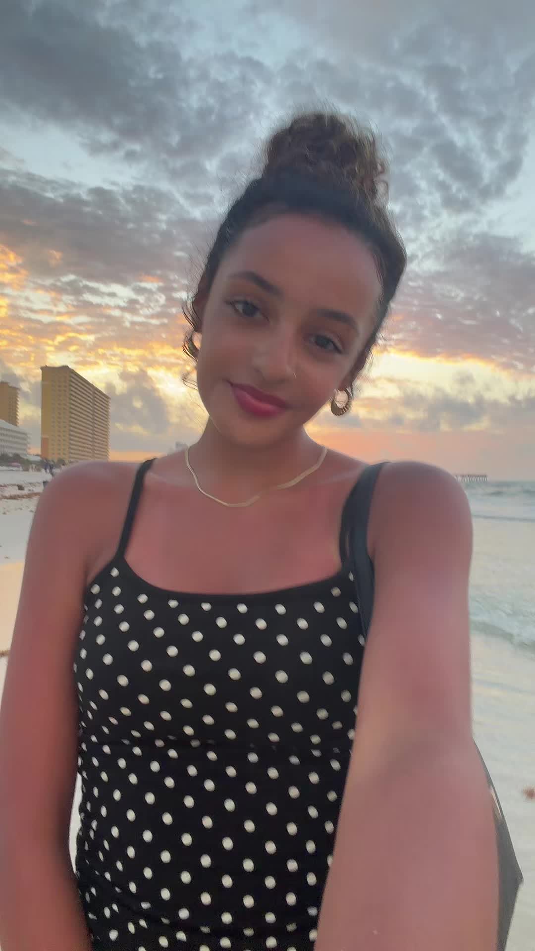 @🌄🐞🌻🎶