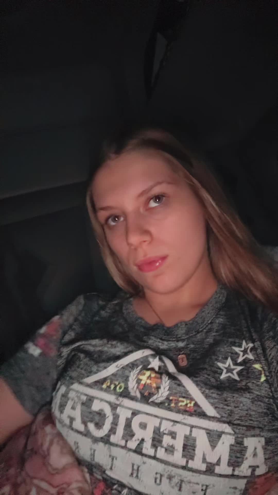 @Leanna04🇺🇸