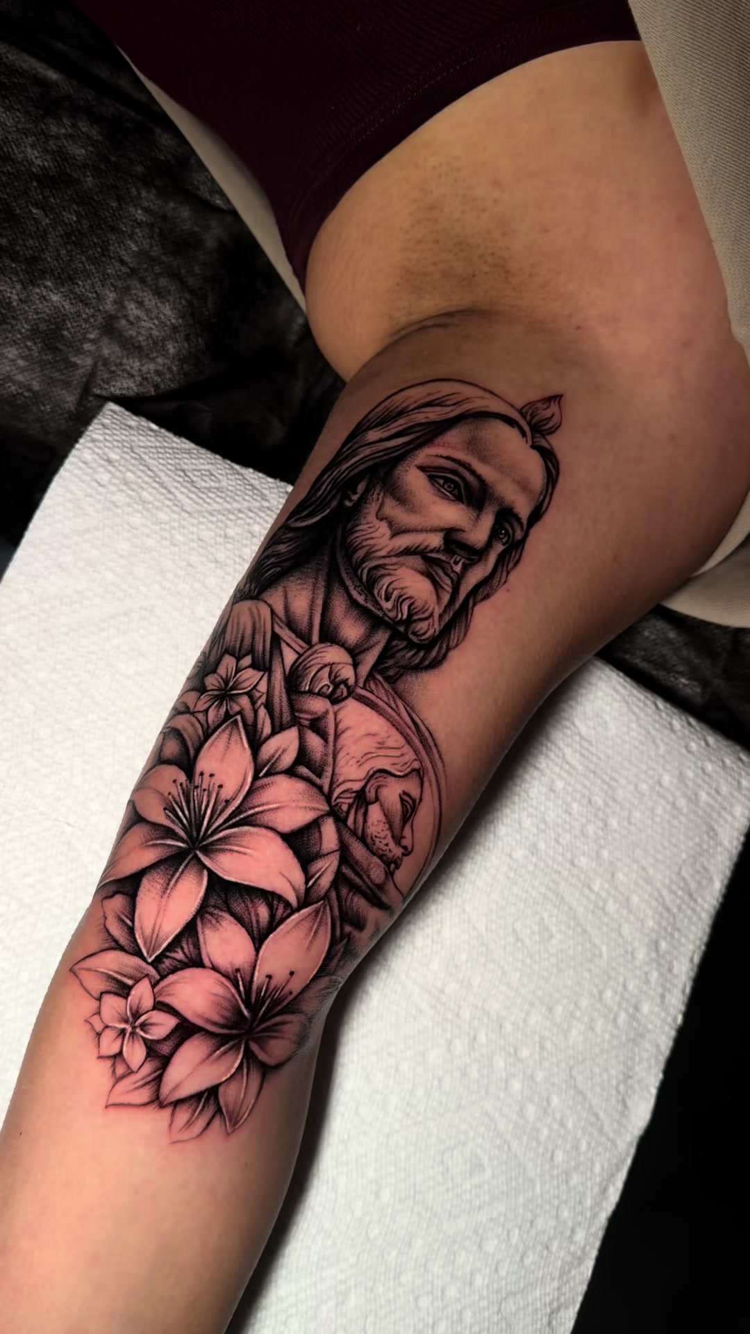 @Moni.CA_ Tattoos