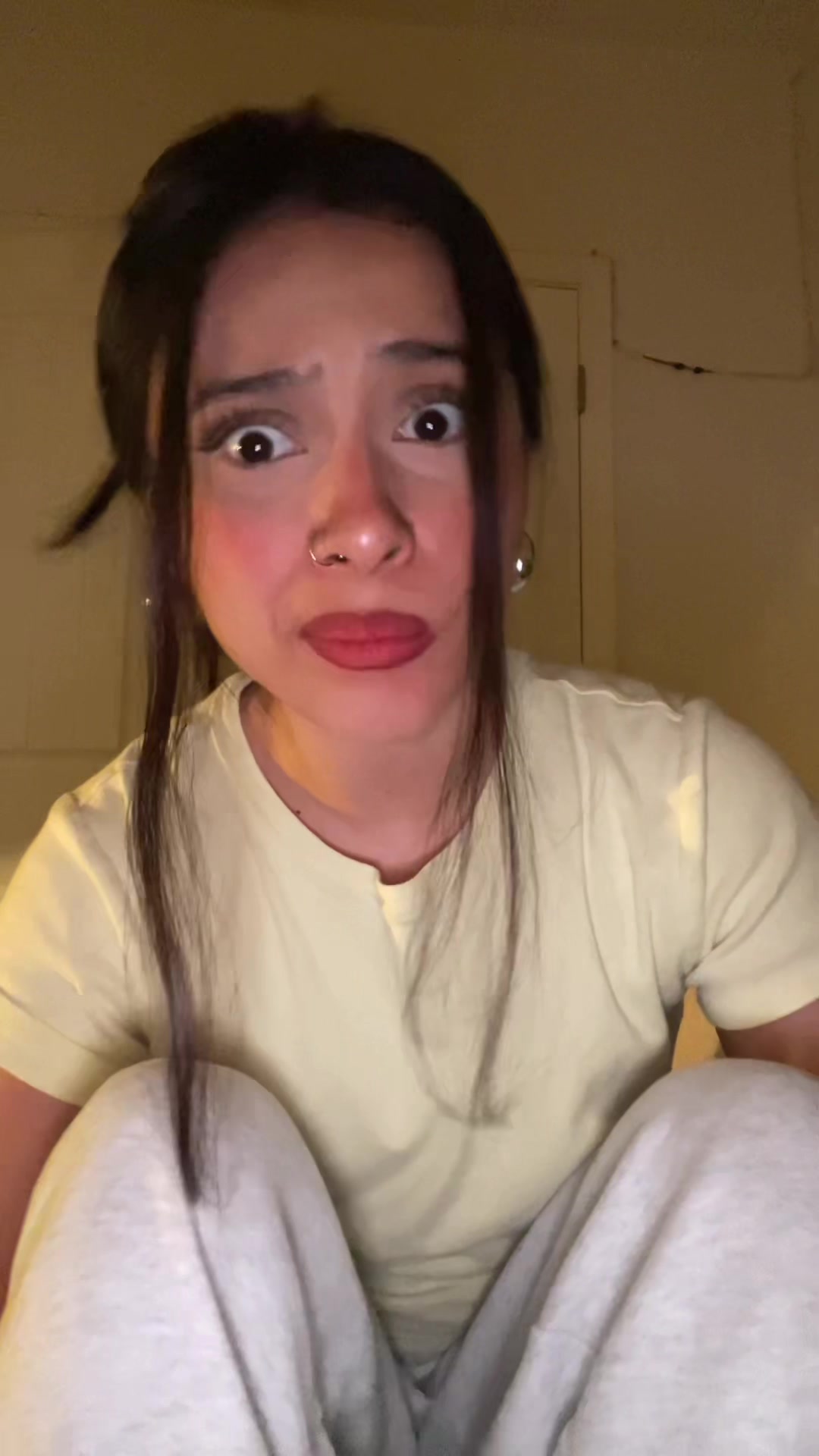 @Luna