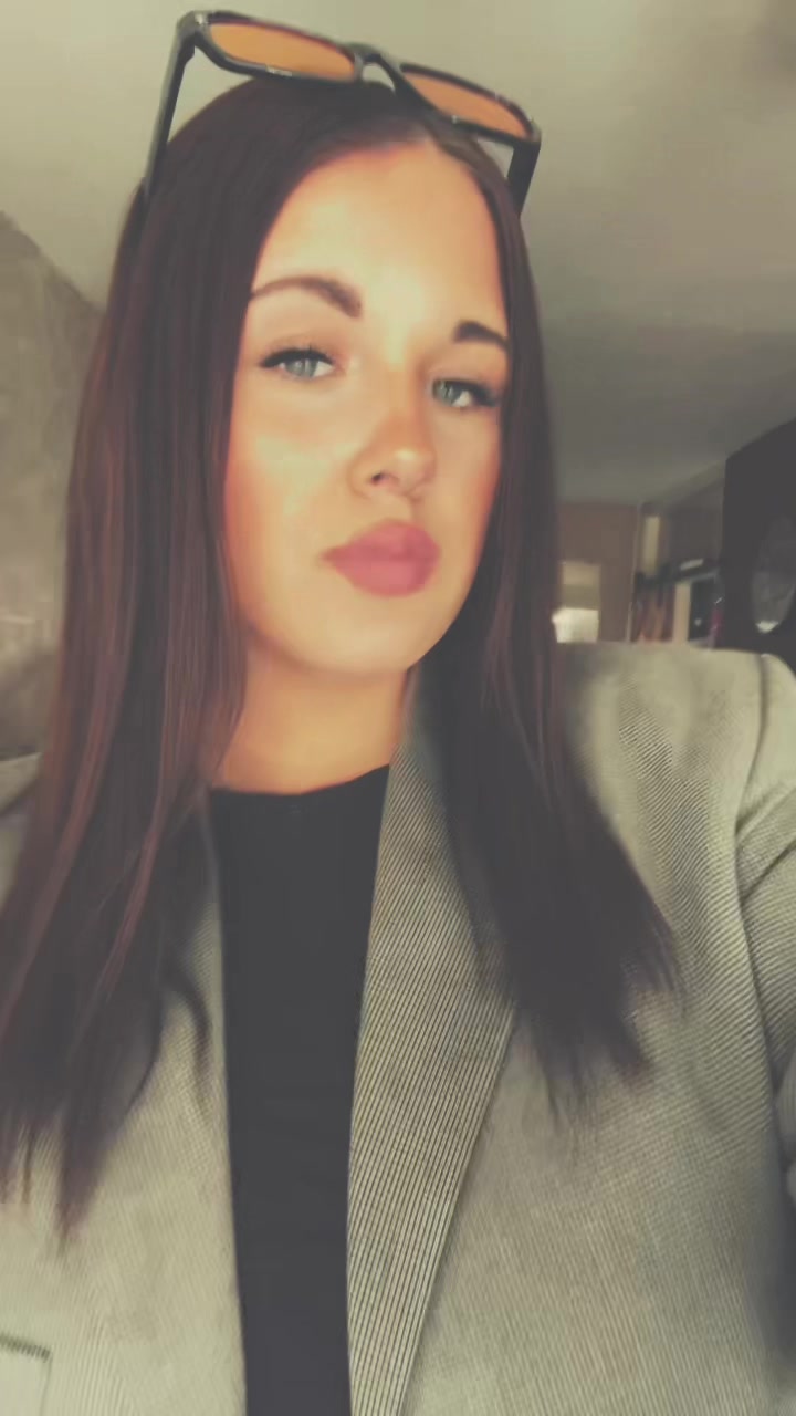 @maureen_074x