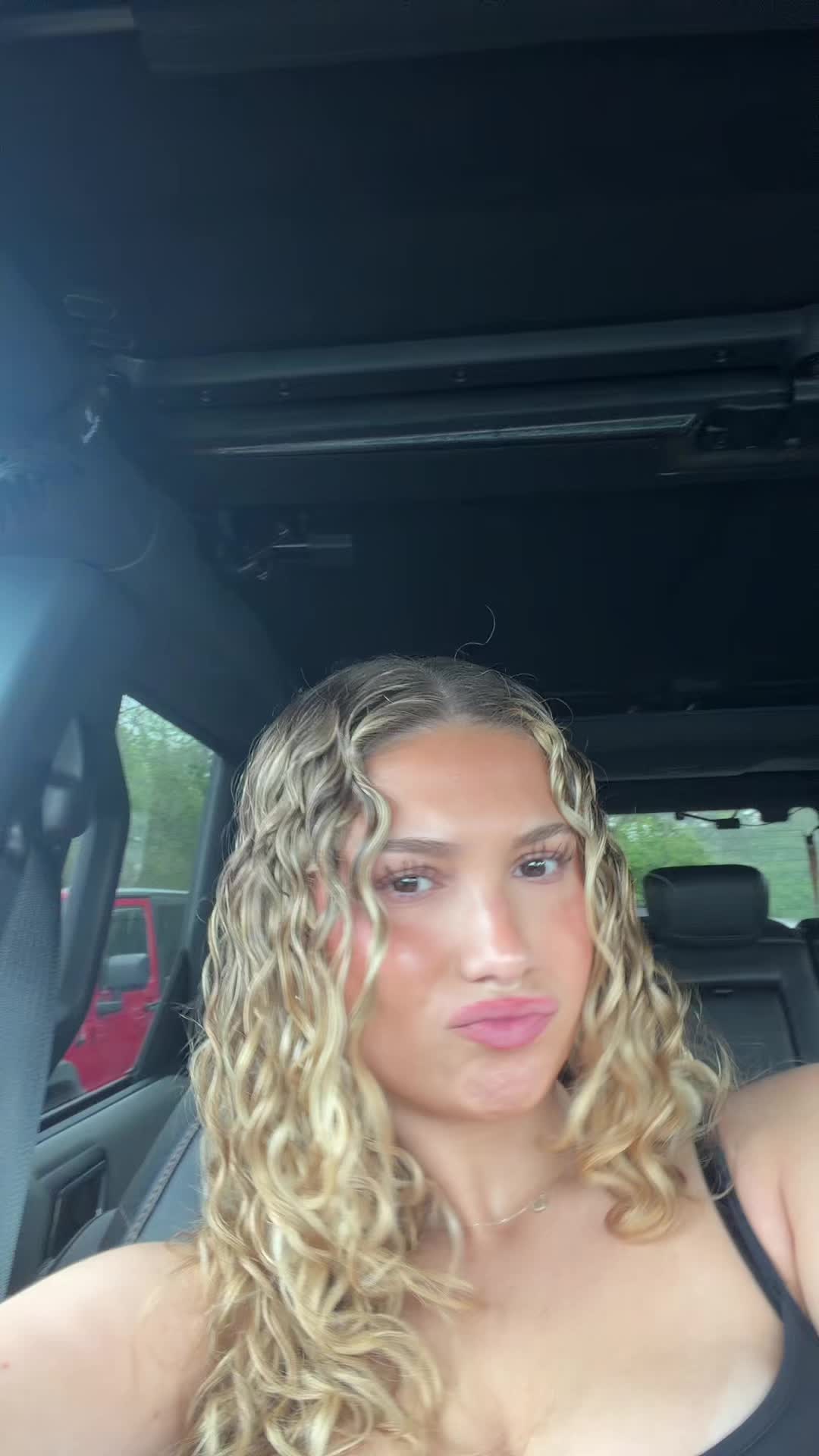 @angelavabava