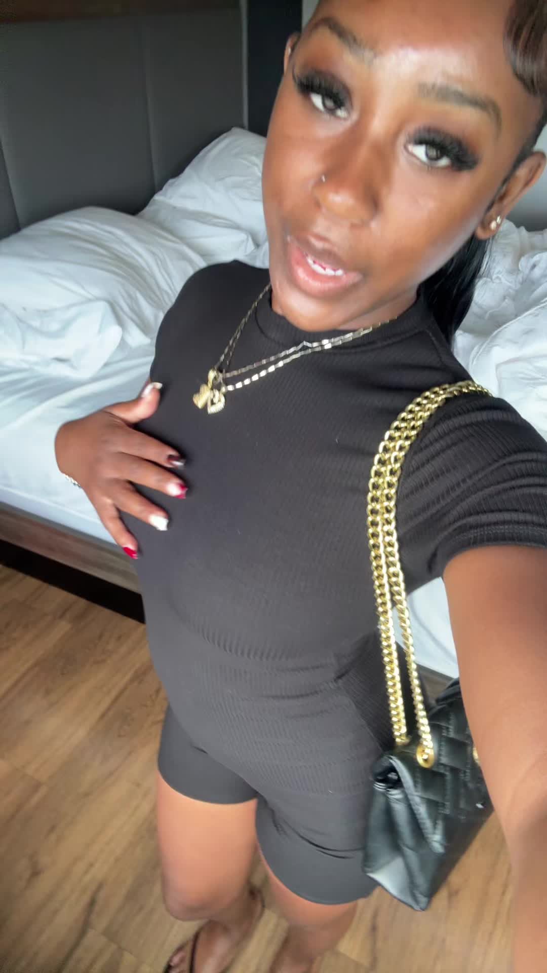 @Karri Kayy ๐ค