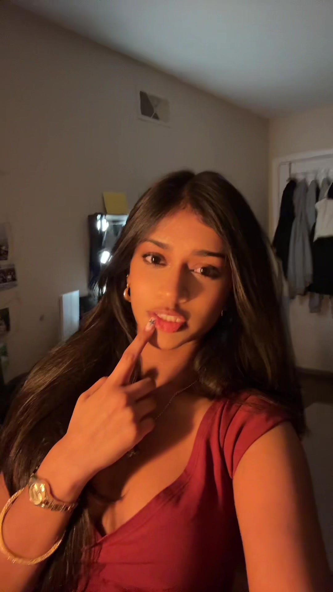 @⛤
