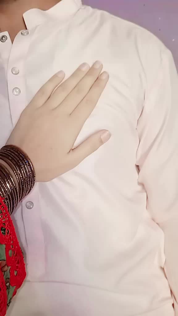 @NooR 👑 HuÑ 😚 YaAr 🎭