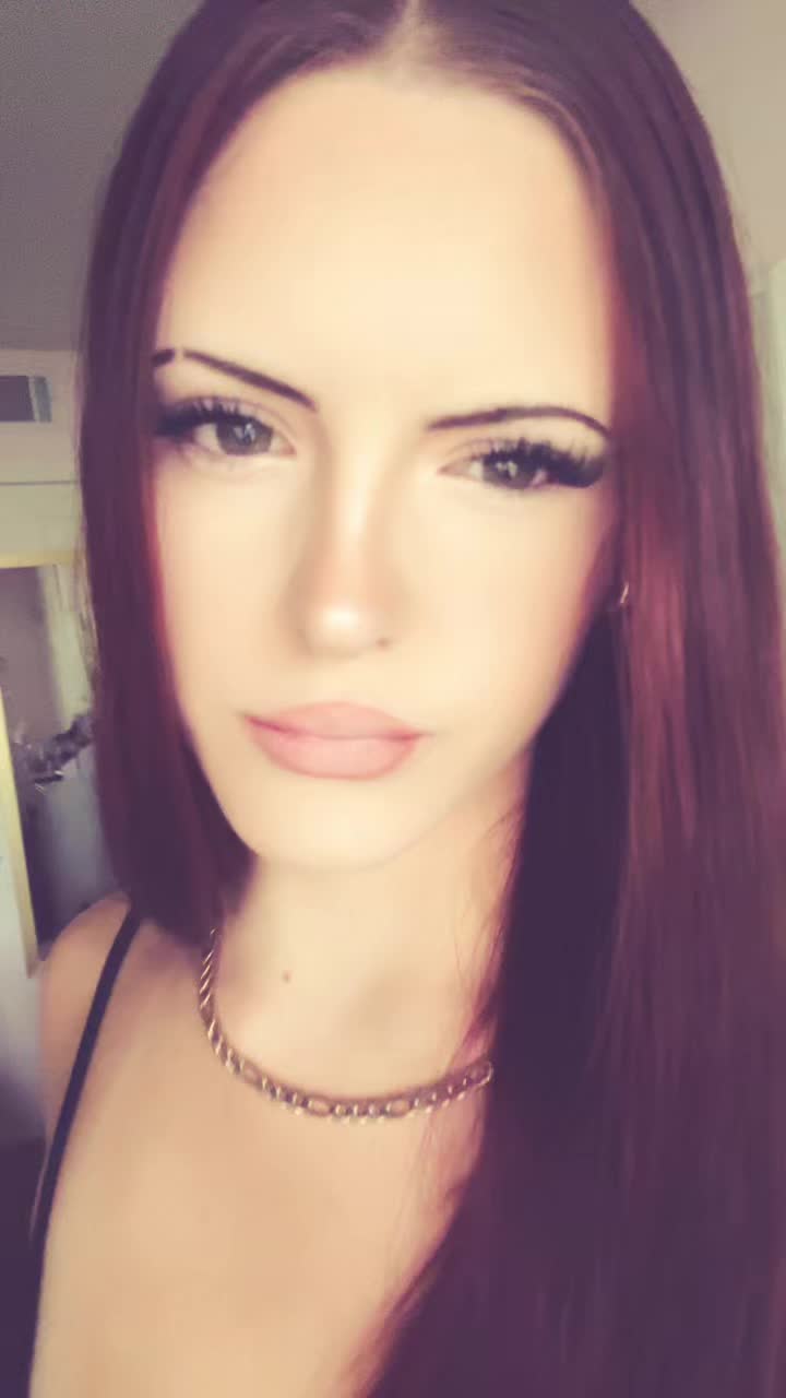 @𝒯𝒶𝓎🧸
