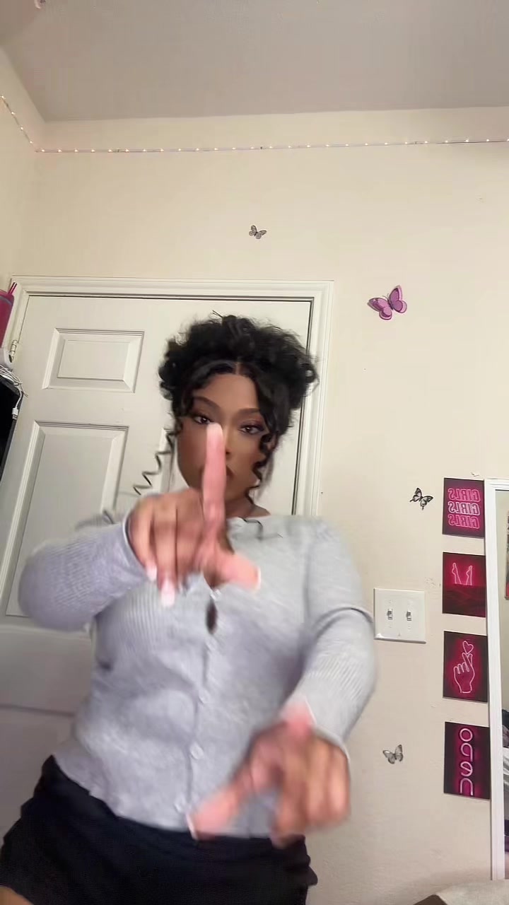 @Ashley Lynn 🌸