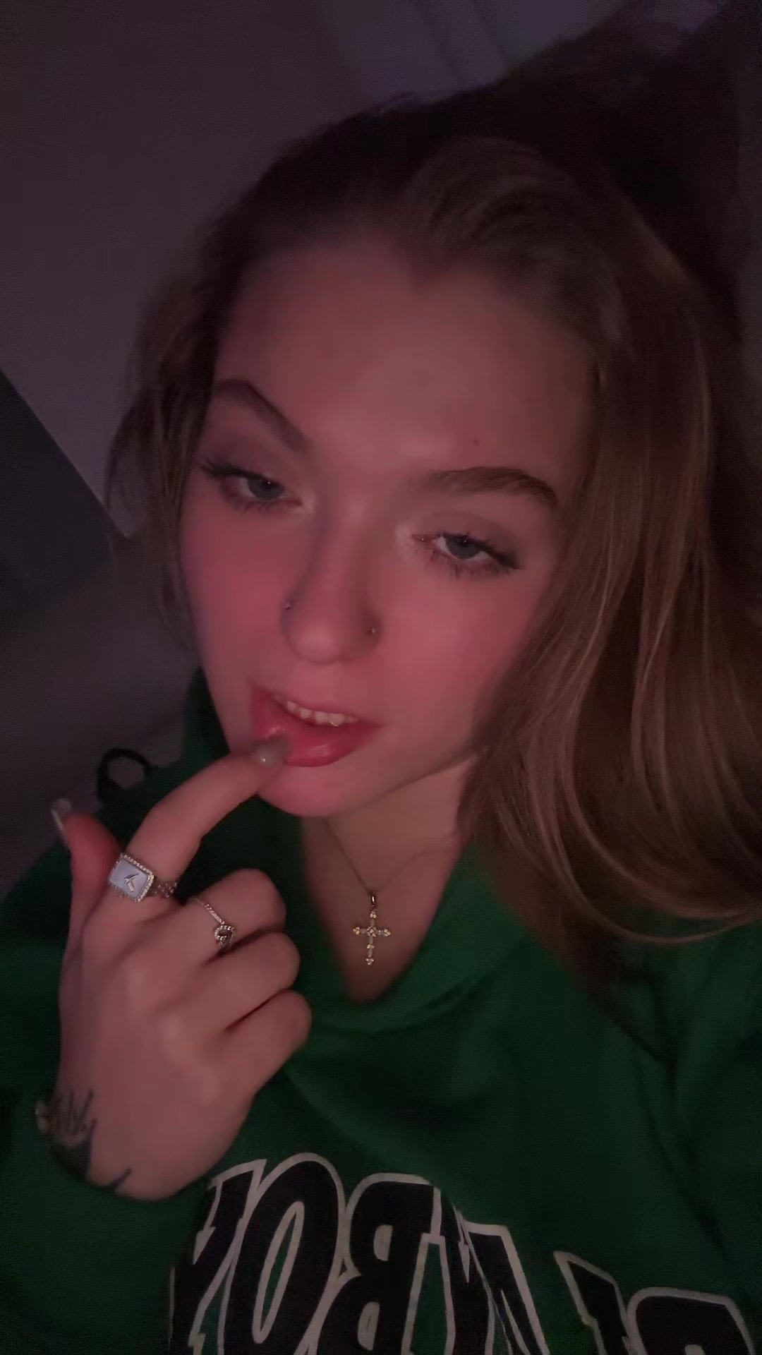 @0liviaa_