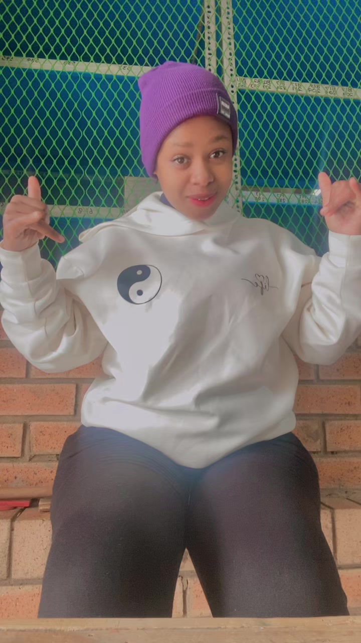 @Sinegugu Zuma