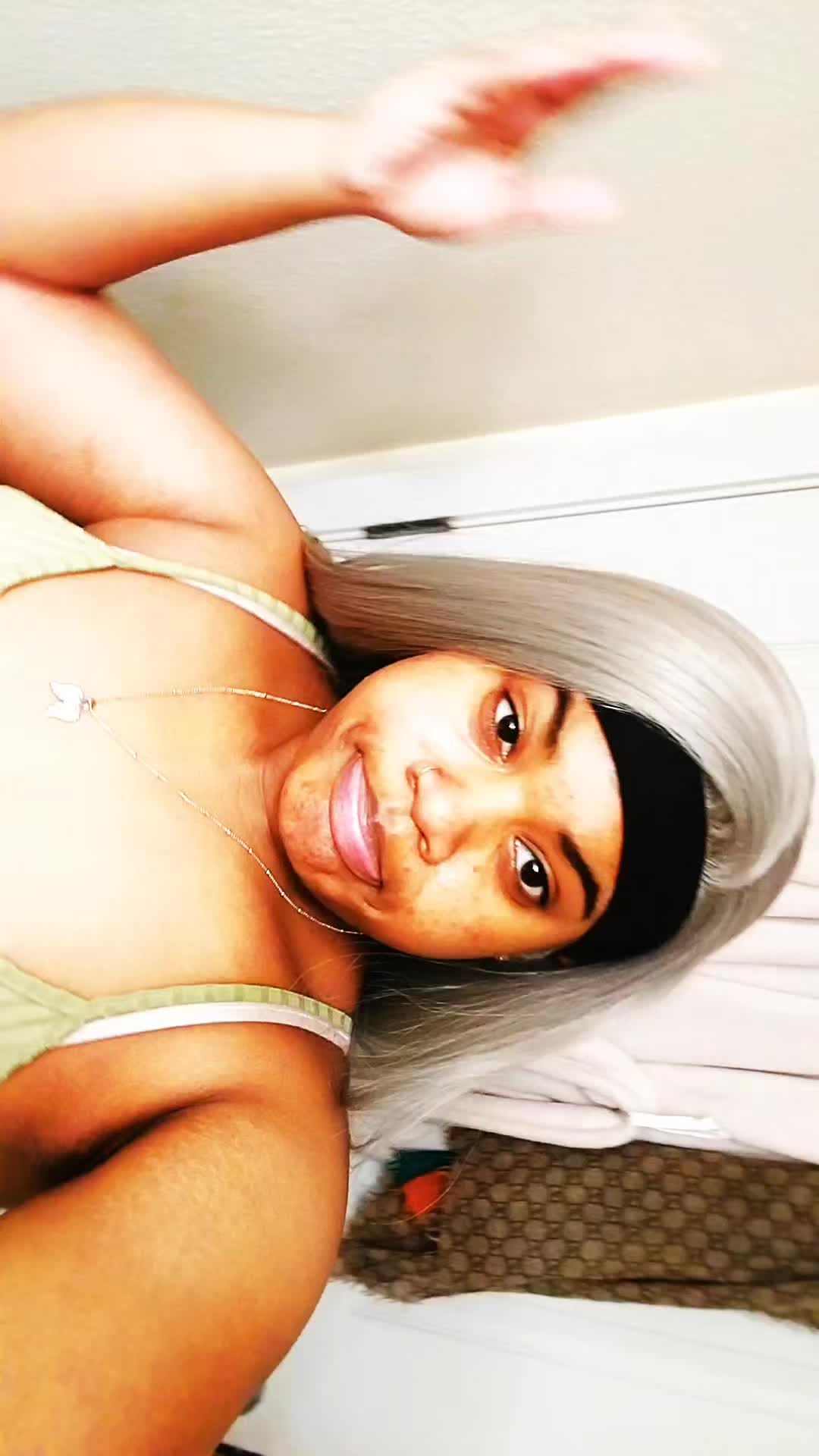 @taytay