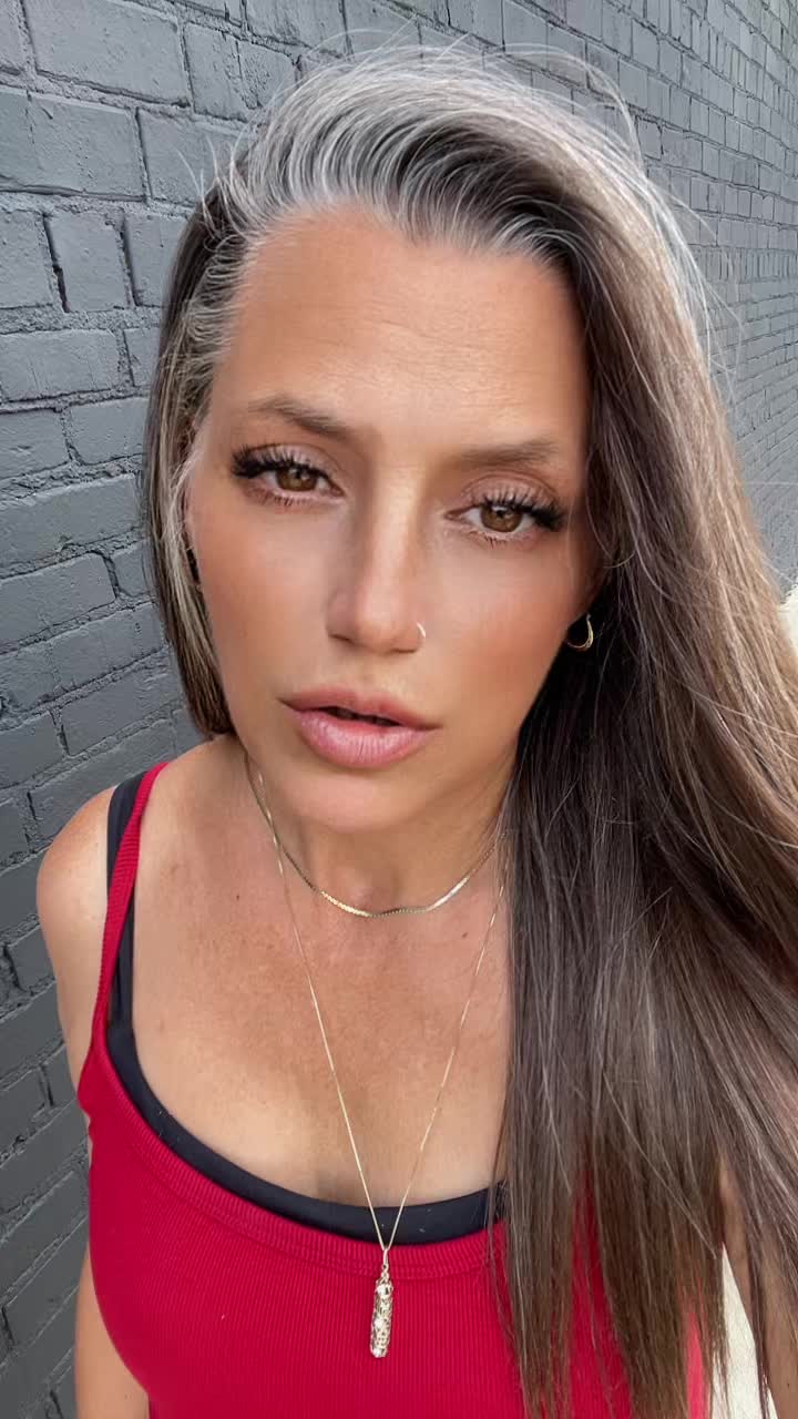 @Reni_Rose
