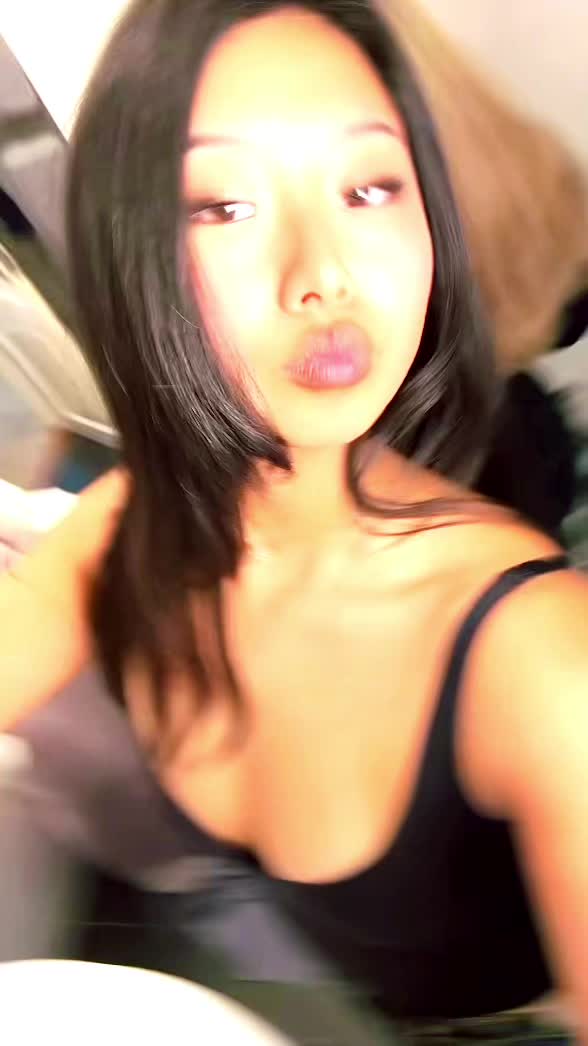 @🪭lisa