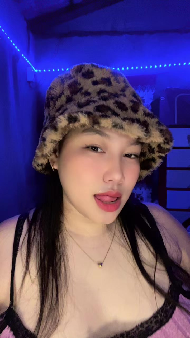 @💋