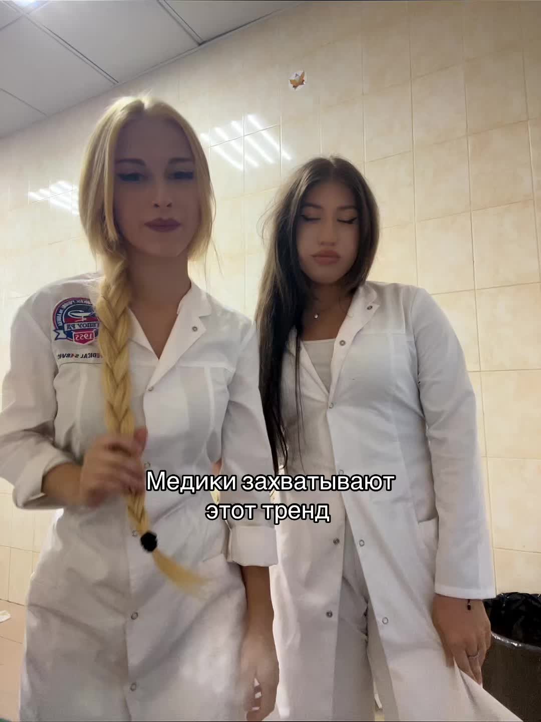@Лисичка 🦊