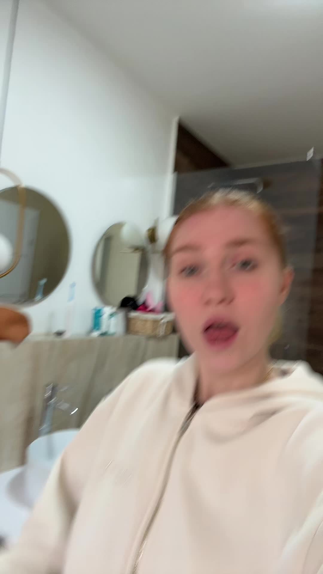 @iris