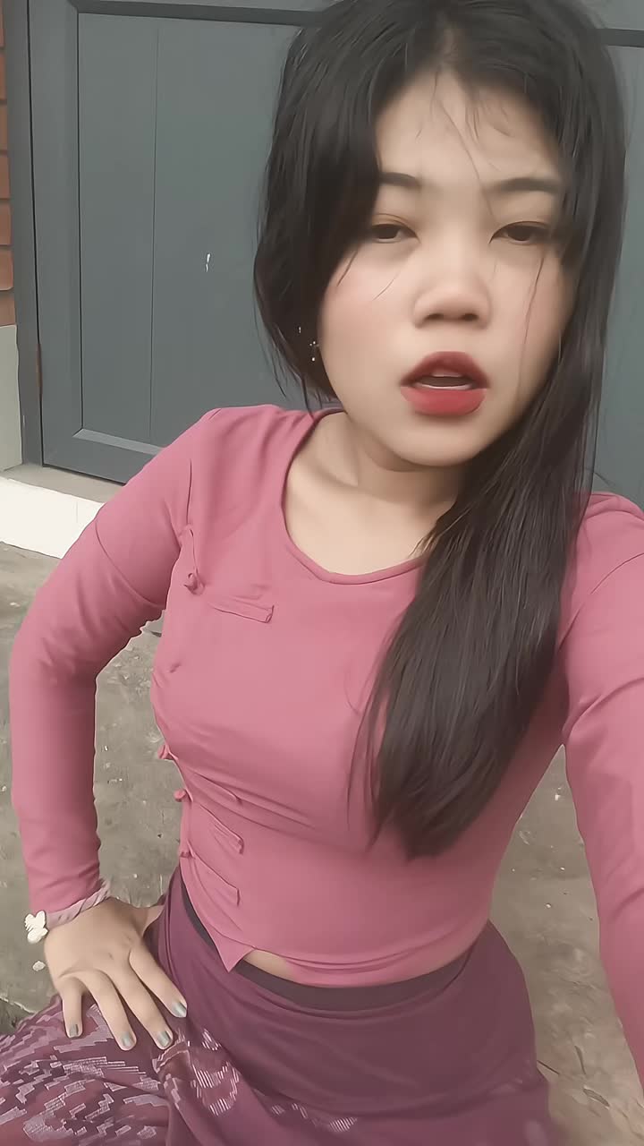 @Hnin Mooh Mooh Khing🖤