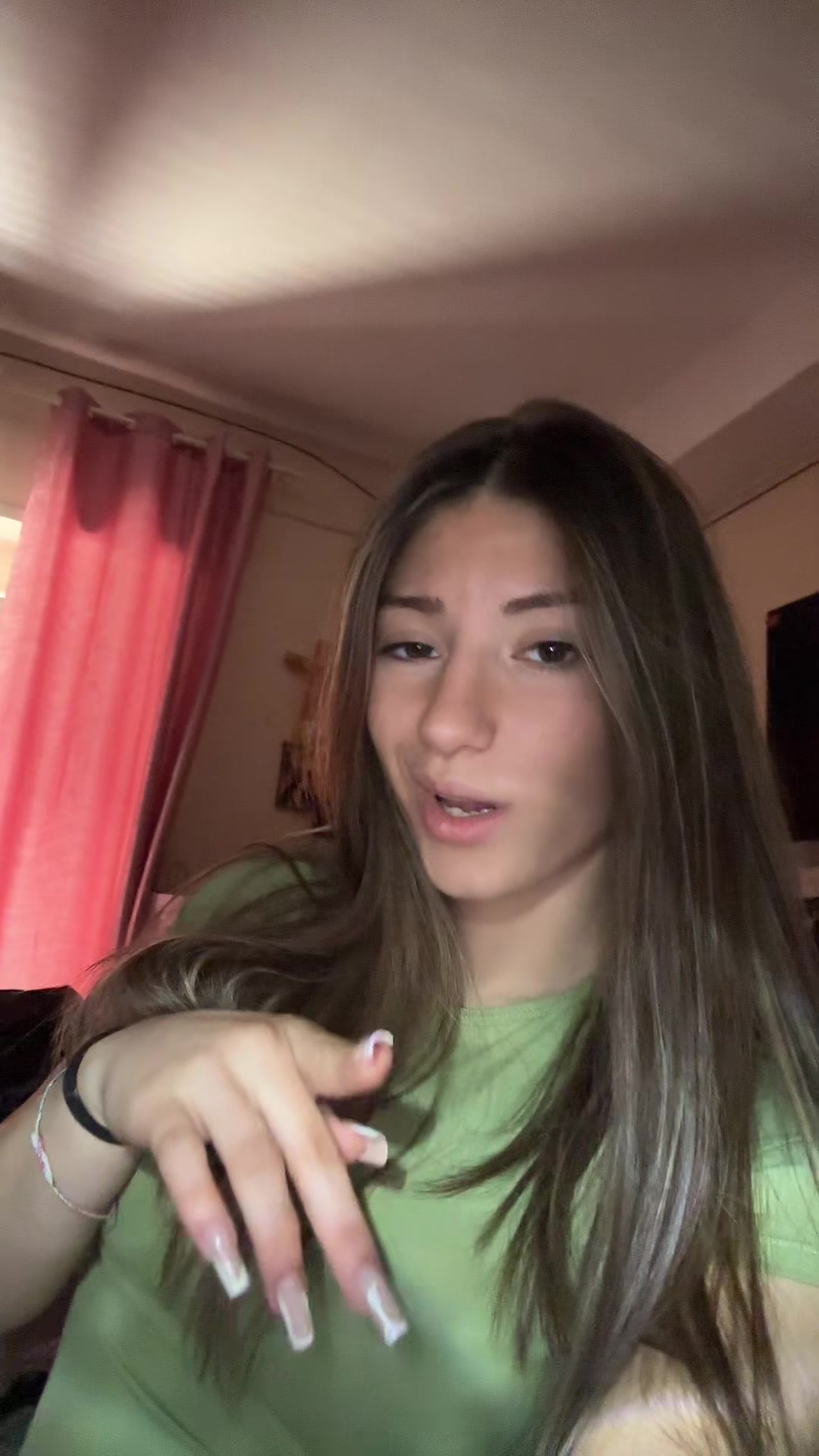 @Alexia🍒