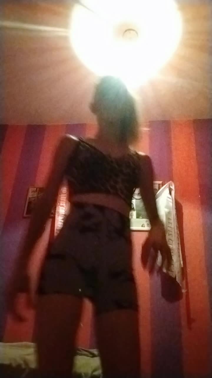 @barbi,pólvora y juani