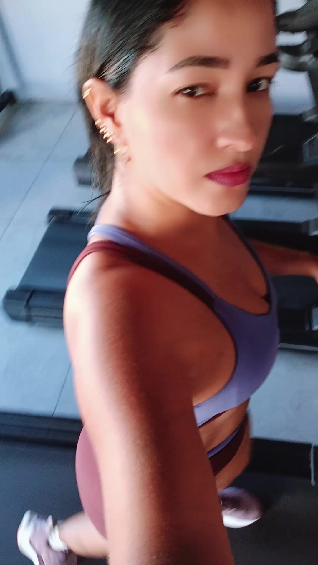 @janaina