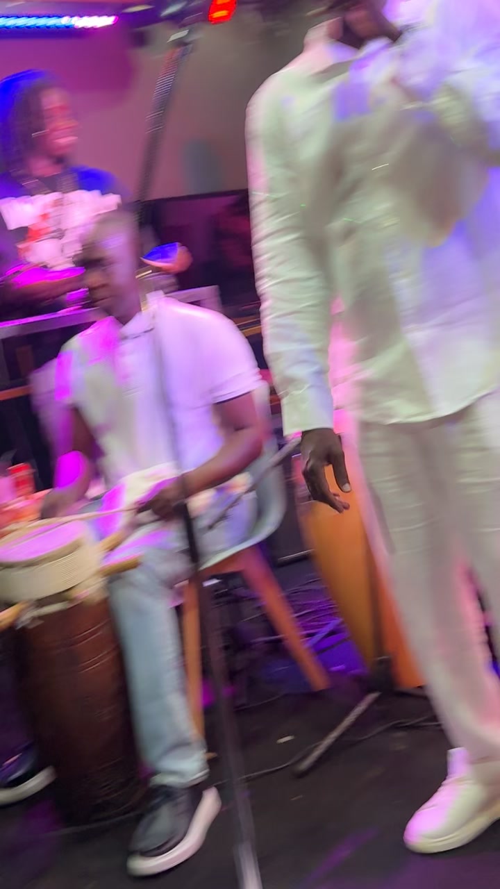 @PAPEDIOUF