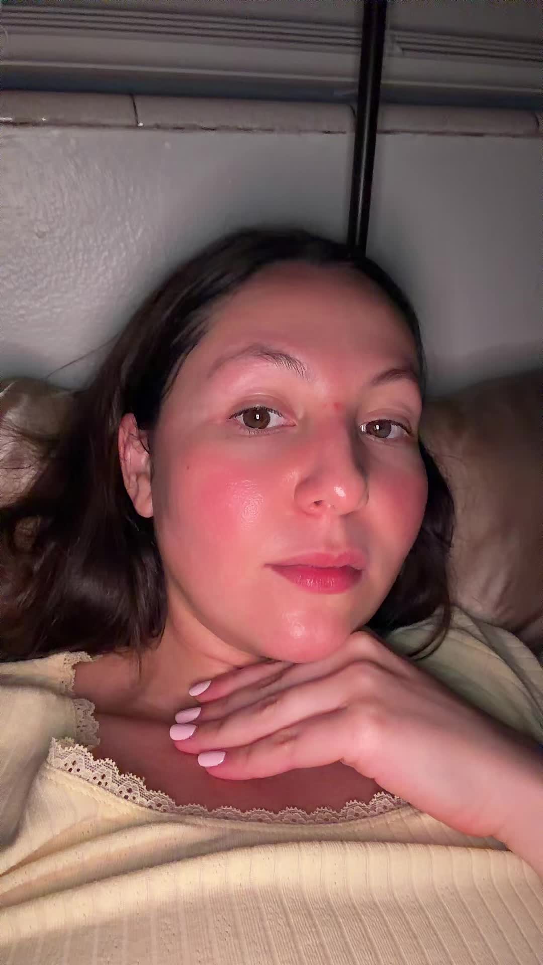 @taylor | skincare & chaos