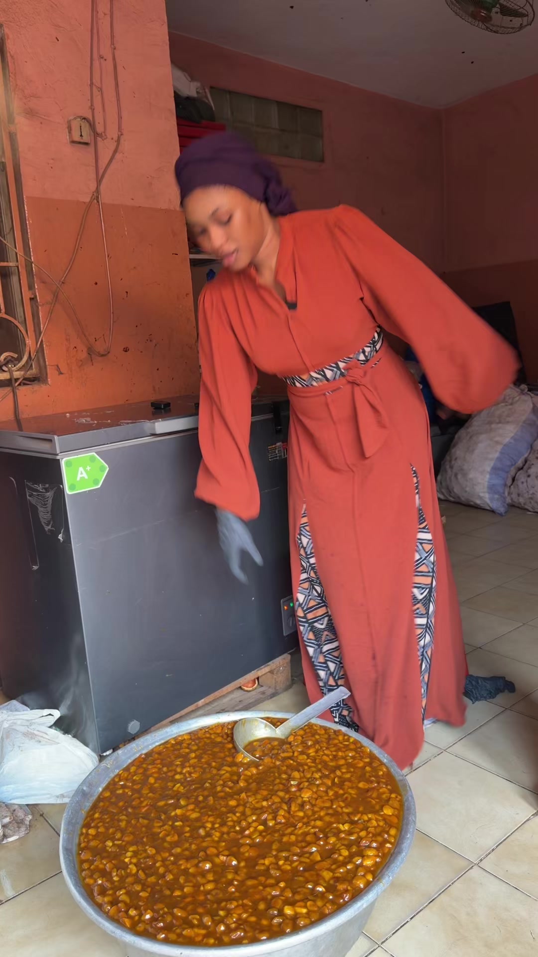 @Zaban douman chez Djoba Gucci