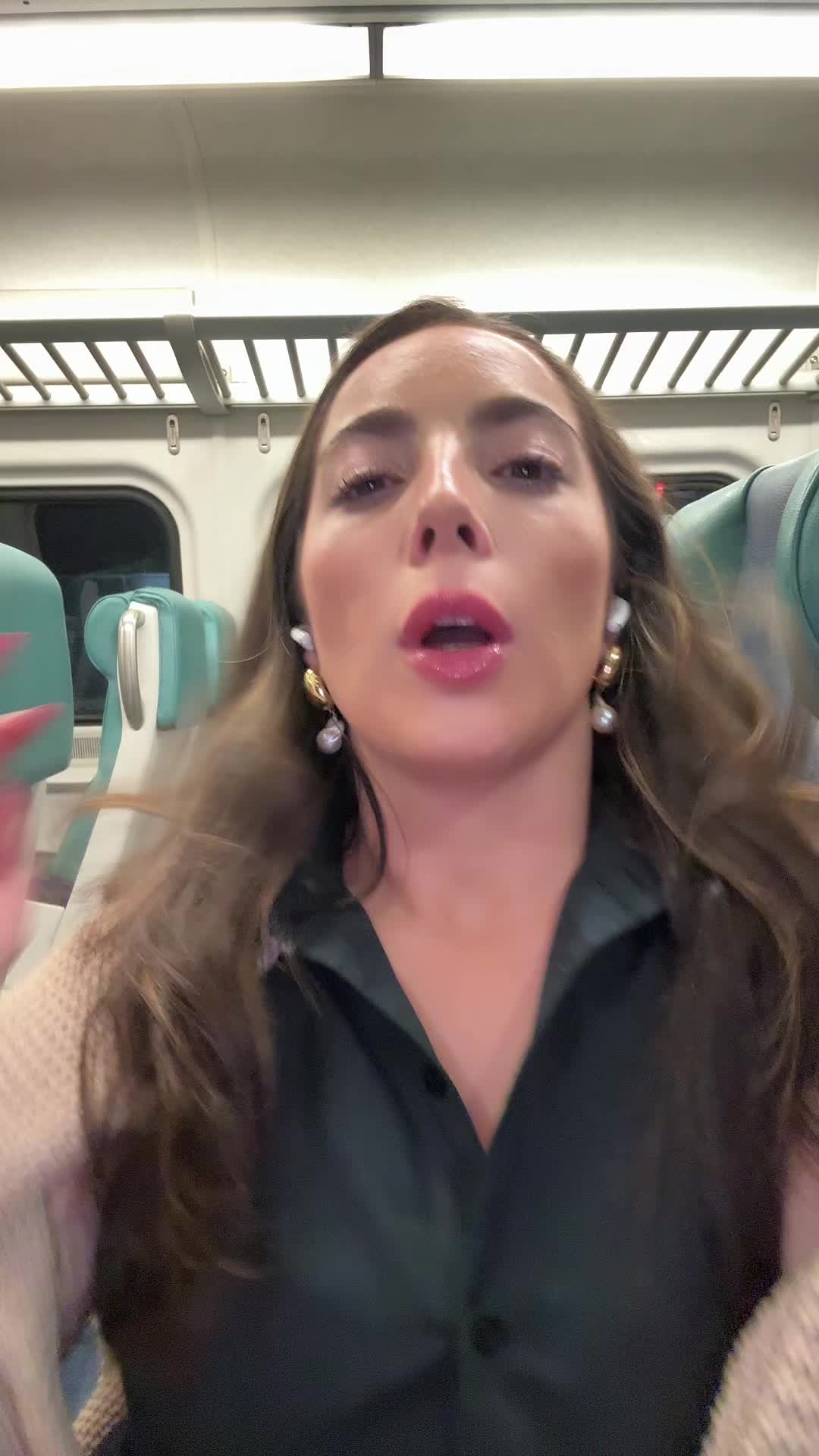 @oliviaderbs
