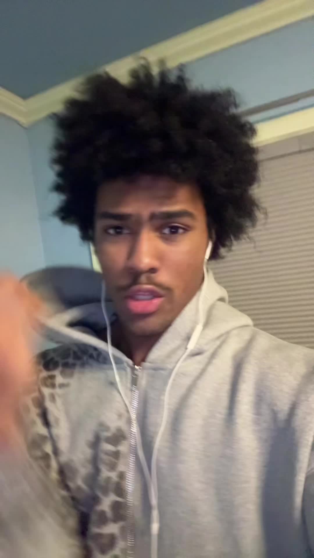 @Max