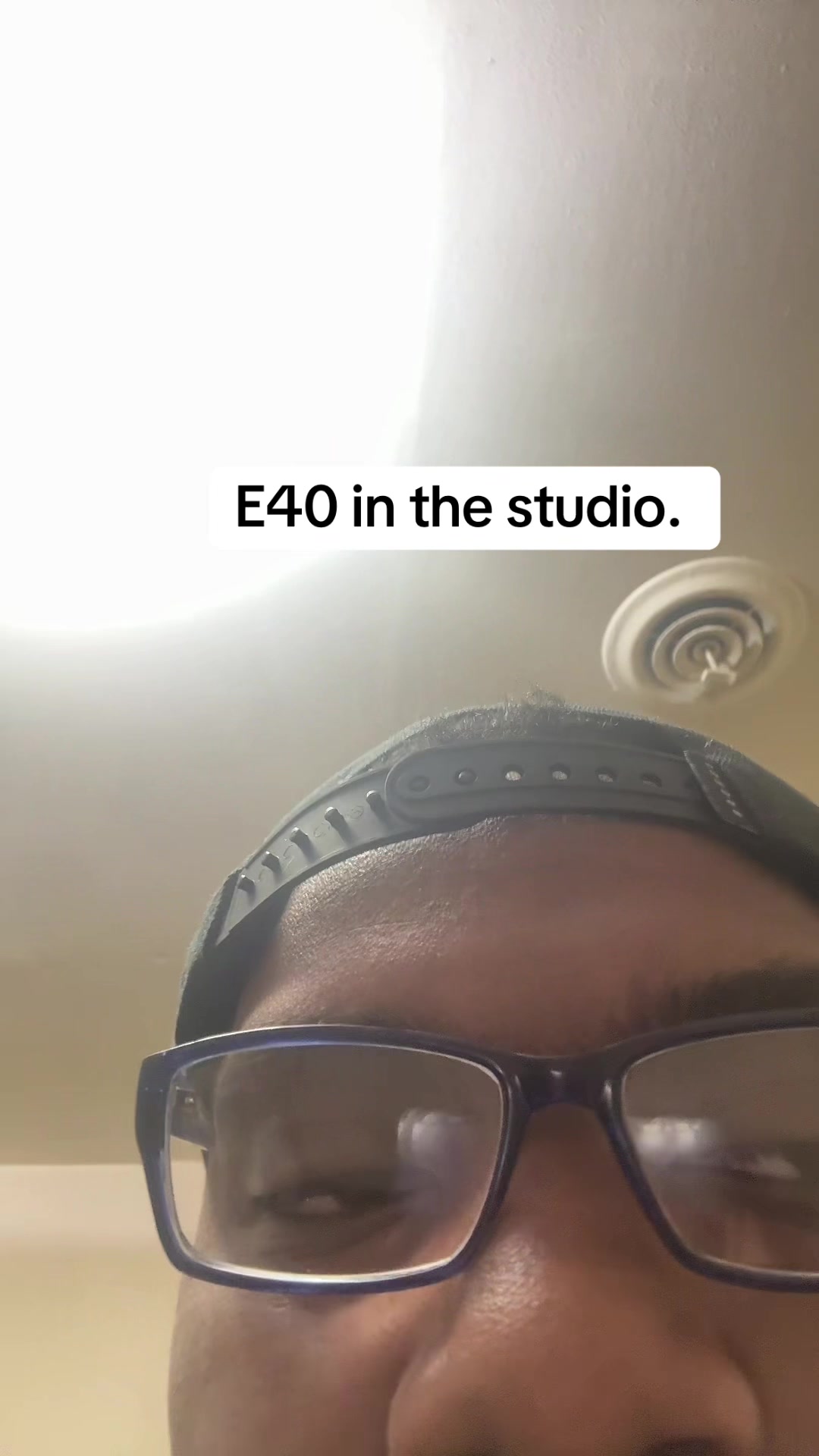 @Maequn02