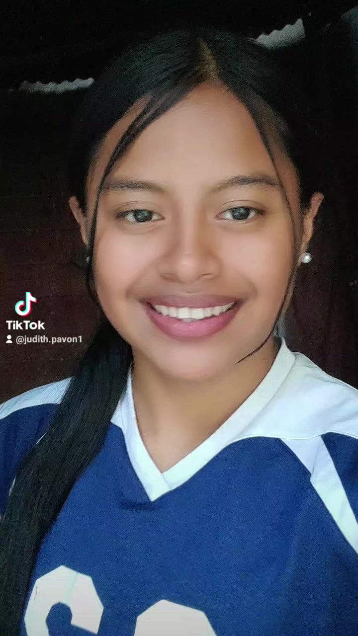 @Nahomi pavón