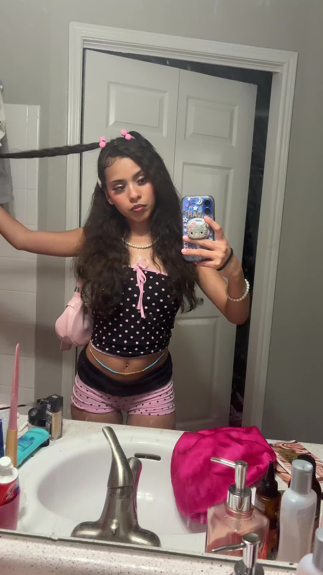 @Dani🌺