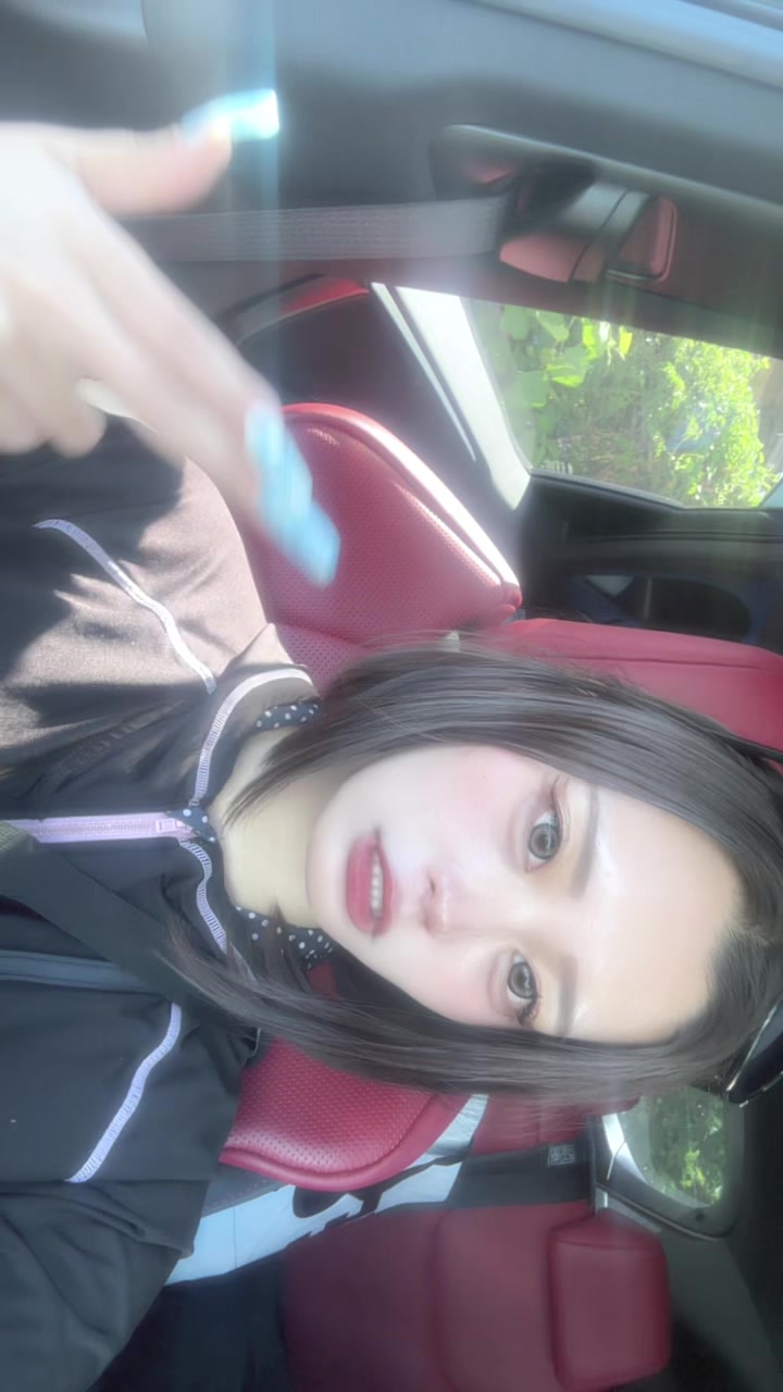 @๐ทใใกใใ๐ท