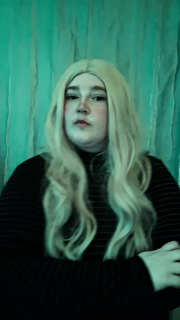 @ladyrosethorncos