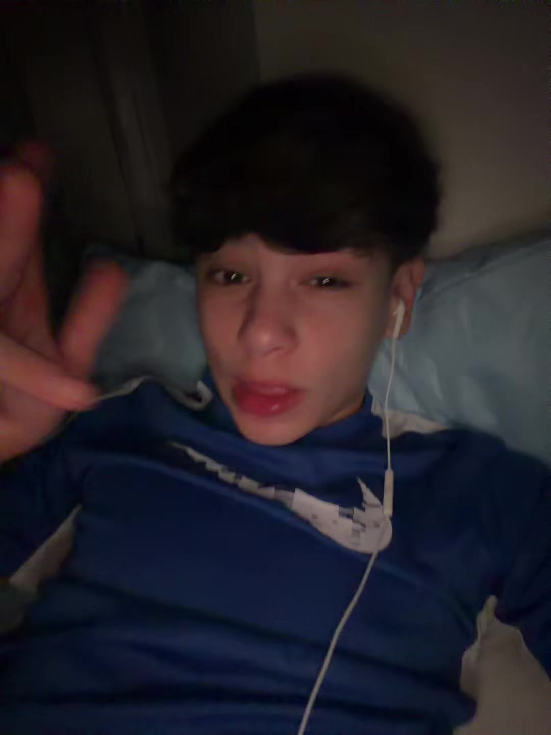 @Alvess