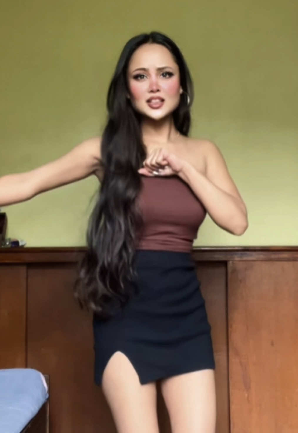 @Rojina