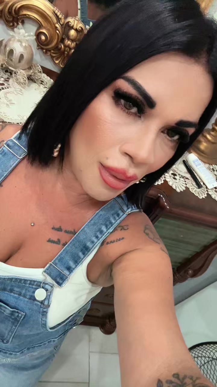 @Angela Chianello