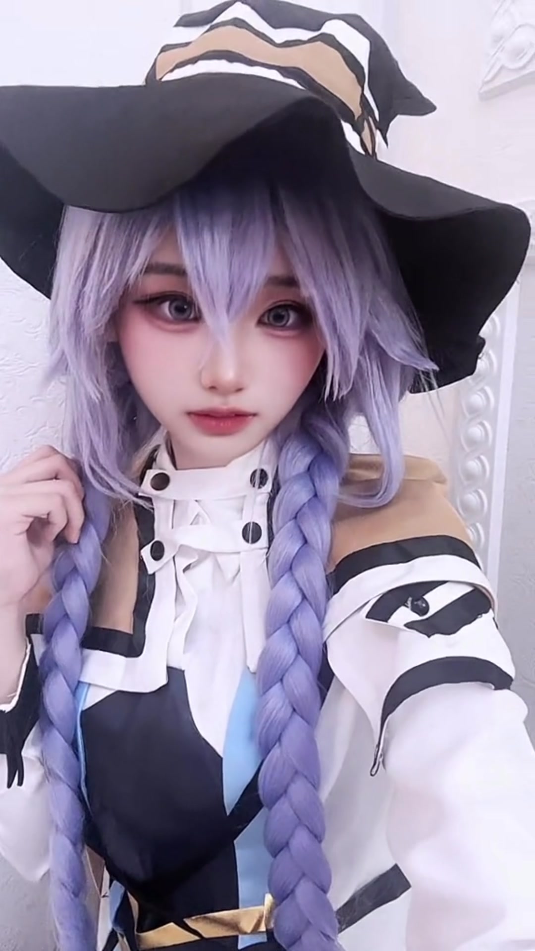 @しろ