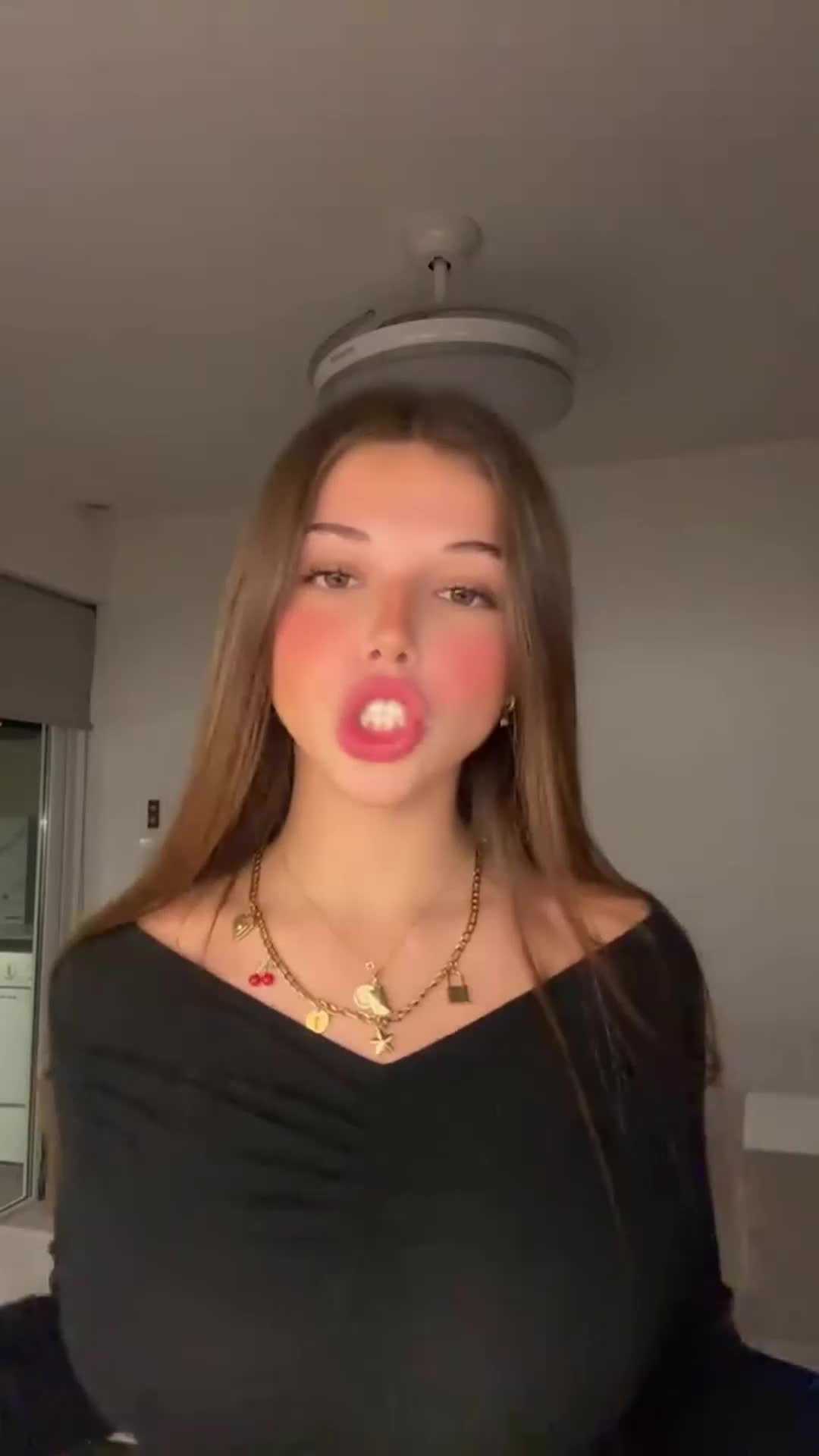 @ghhmg78235901