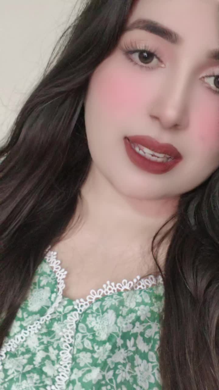 @missqueen2064