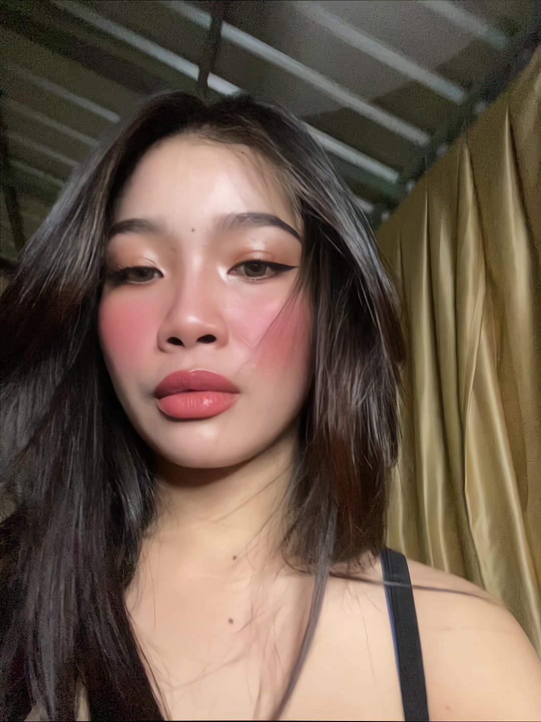 @Z’nich๐ฉโ๏ธ
