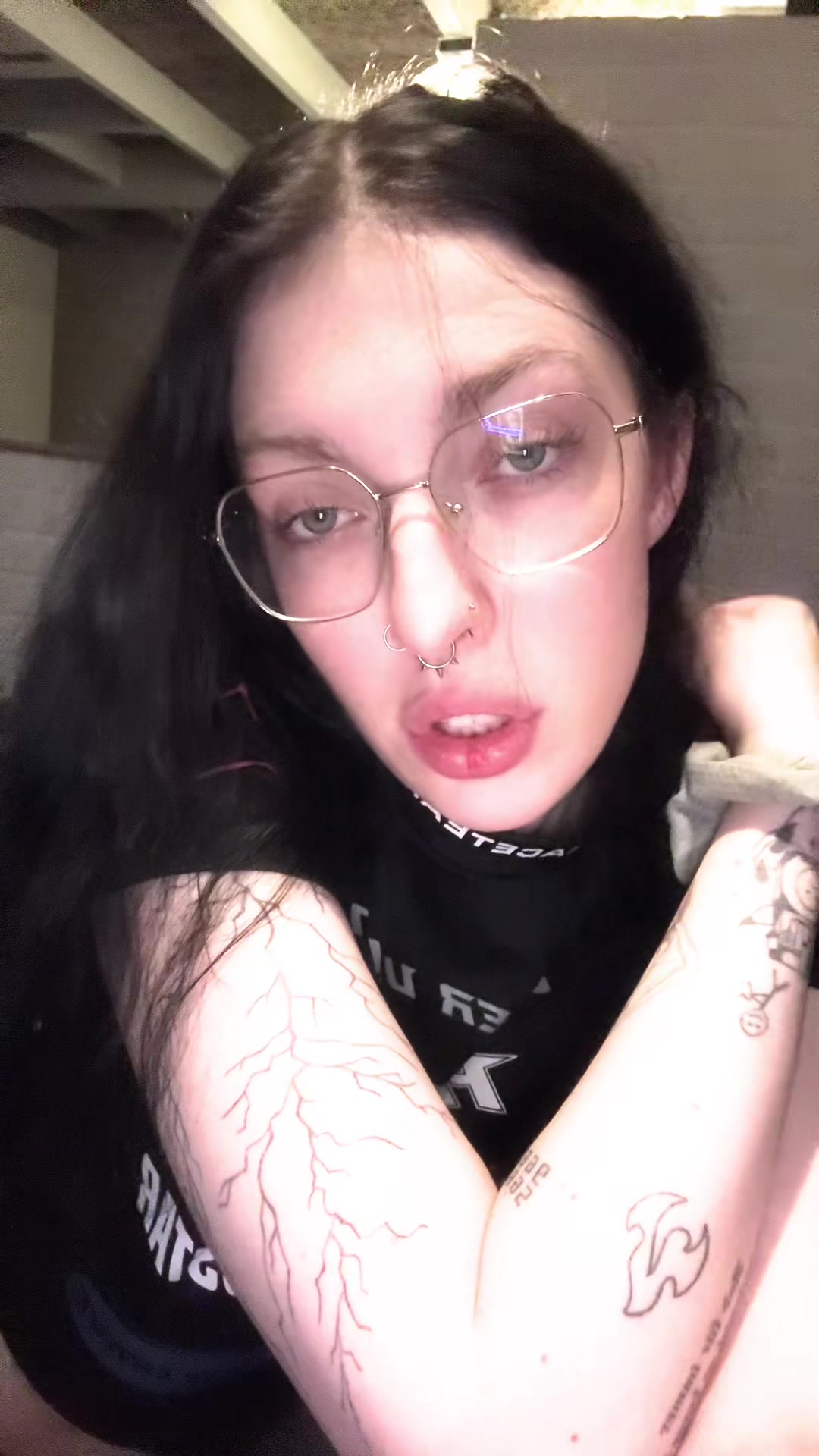 @𝑀𝑎𝑔𝑔𝑖𝑒 🦇