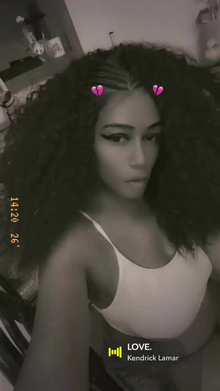 @Baddy_BoutDatBusine$$🌈🌈♎️