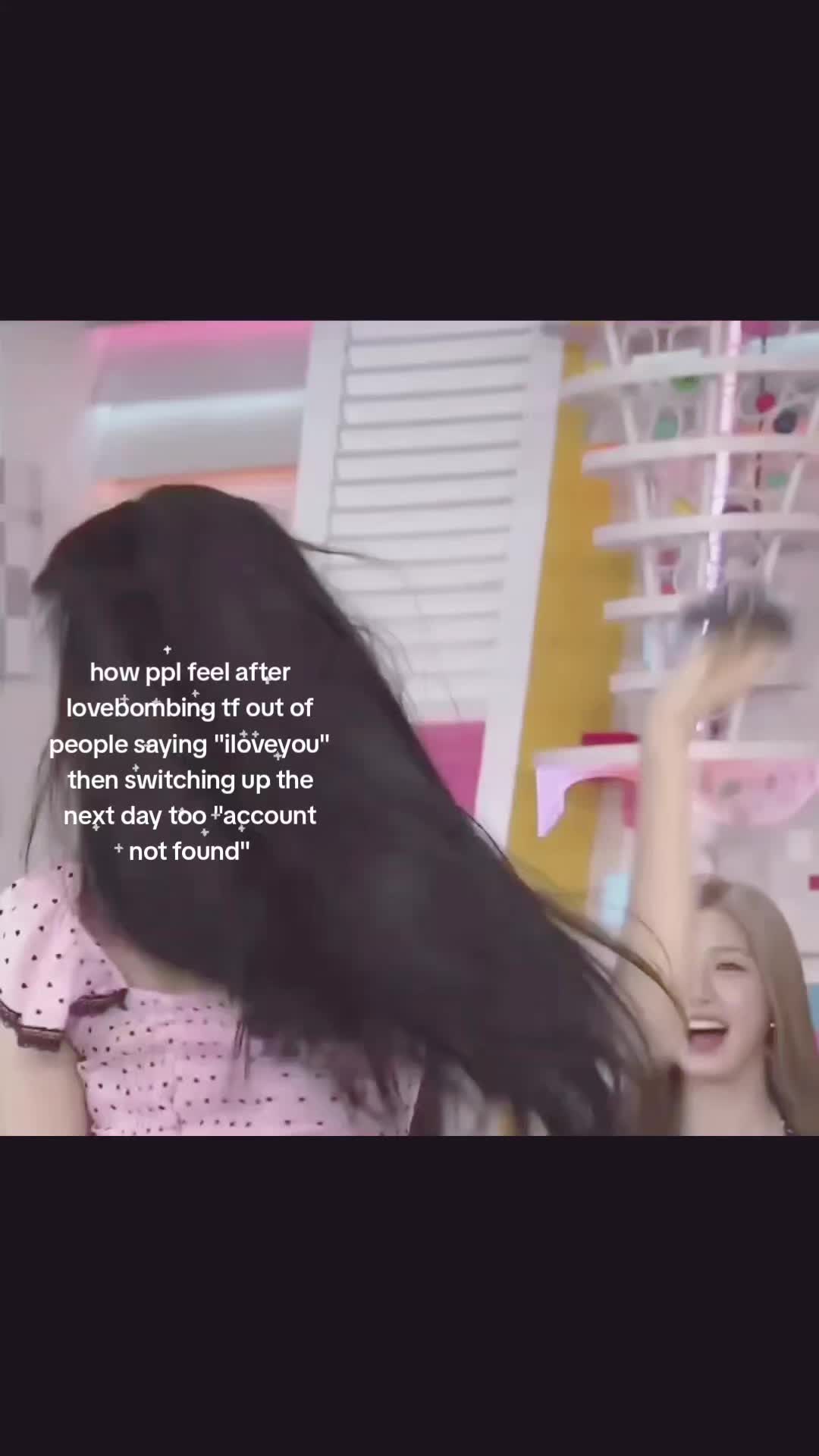 @𝓡 𝕚ʀ𝓲   ₊˚.؛ ଓ