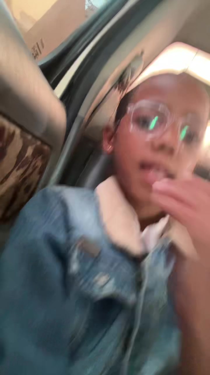 @Gabriel Noah