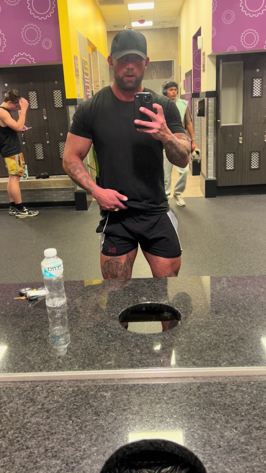 @richieswollerton